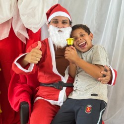 Ceia de Natal no Projeto Bom Menino 2025