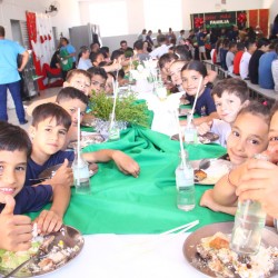 Ceia de Natal no Projeto Bom Menino 2025