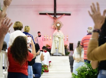 Santa Missa 18 anos da Comunidade
